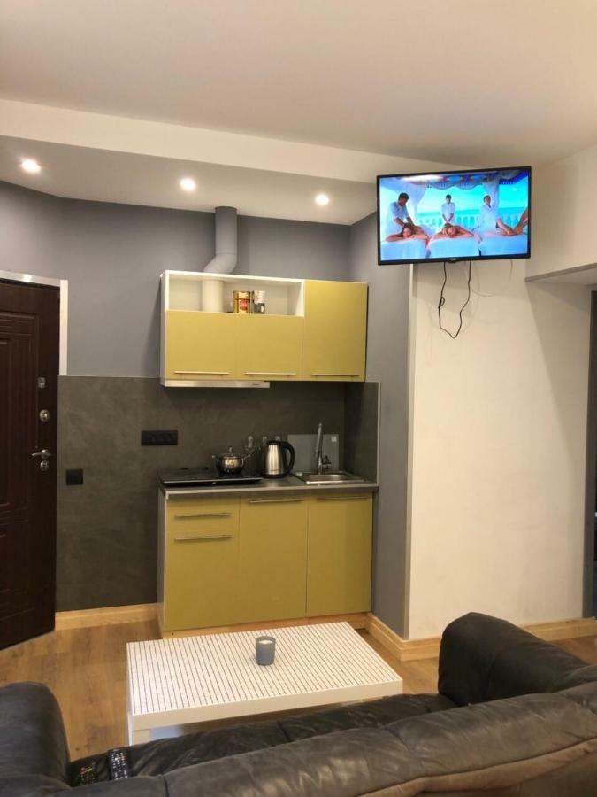 Апартаменты На Дворянская Odessa Exteriör bild